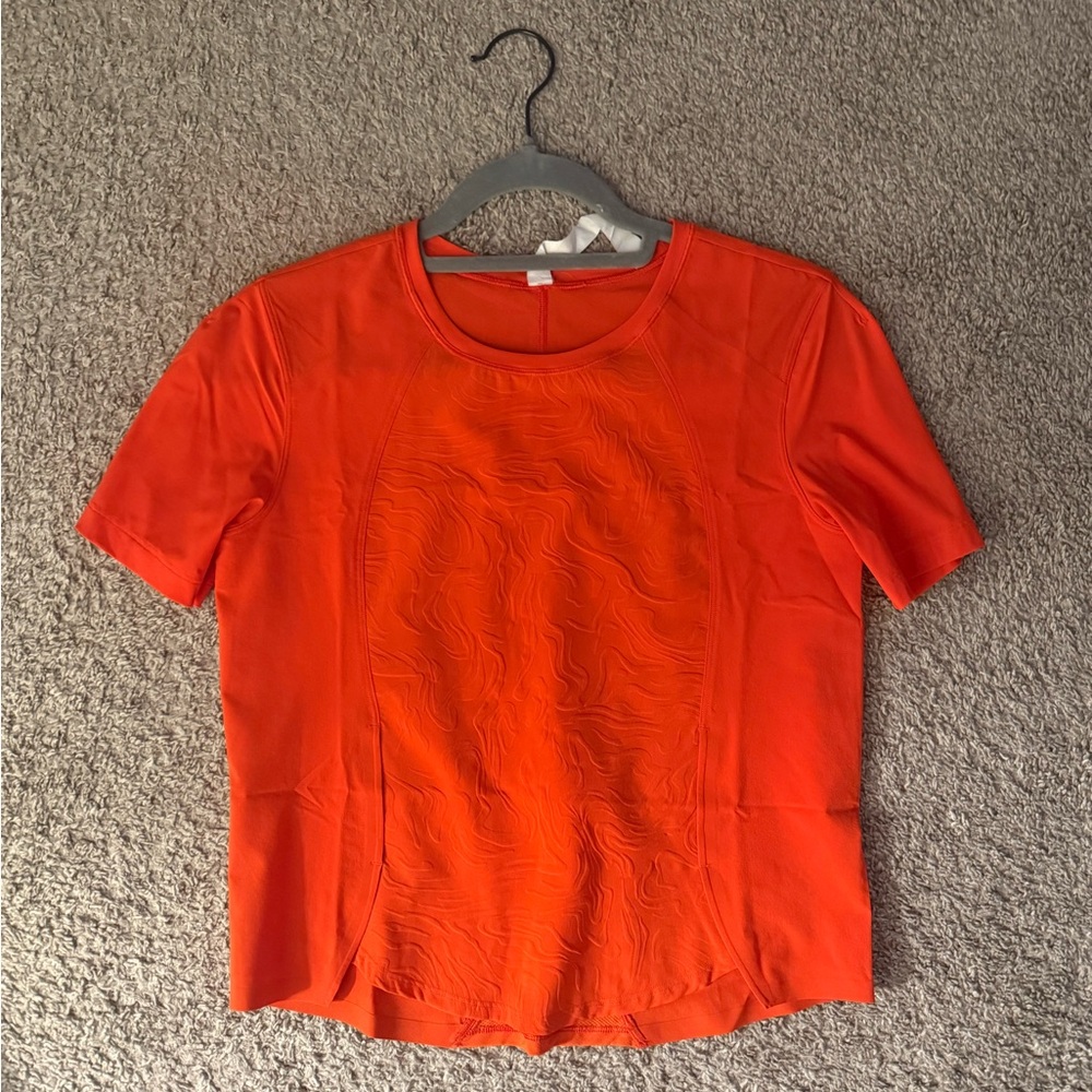 lululemon athletica Vibrant Orange Short Sleeve Tee